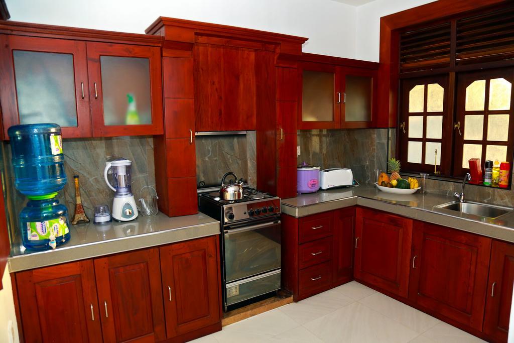 4 S Villa Tangalle Luaran gambar